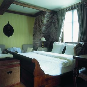 Superior Kamer met een King Size Bed op de Tweede Verdieping
