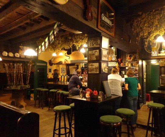 Irish Pub & Restaurant The Old Fiddler